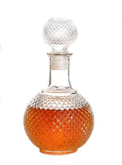 Whiskey decanter